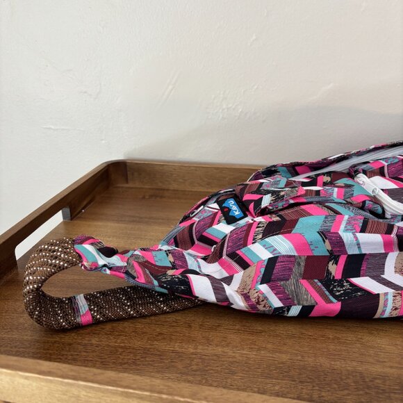 Kavu Pink Black Geometric Design Cotton Canvas Rope Sling Crossbody Backpack - Picture 6 of 12